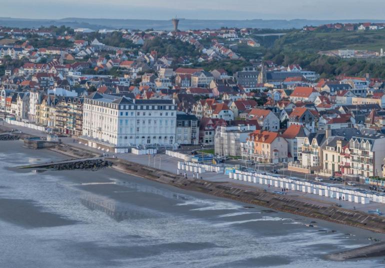 La Petite Maison A Deux Pas De La Mer Wimille Экстерьер фото