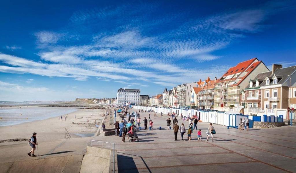 La Petite Maison A Deux Pas De La Mer Wimille Экстерьер фото